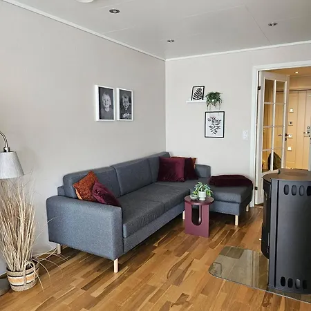 Charming 3-bedroom House In With Mountain Views Holiday home Egersund